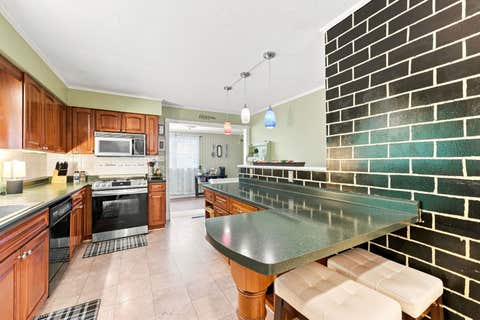 Tiny photo for 1106 Summit Hills Drive, Bettendorf, IA 52722 (MLS # 12736622)