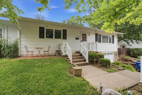 Tiny photo for 1106 Summit Hills Drive, Bettendorf, IA 52722 (MLS # 12736622)