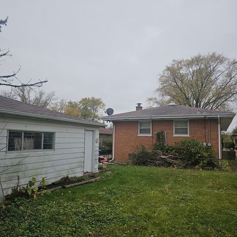 A home in Des Plaines