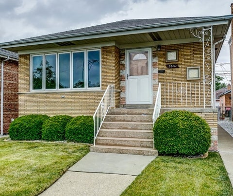 Photo of 3846 W 84th Place, Chicago, IL 60652 (MLS # 12673475)