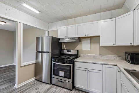 Tiny photo for 1760 BRISTOL Walk #B, Hoffman Estates, IL 60169 (MLS # 12773552)