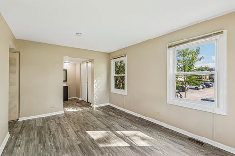 Tiny photo for 1760 BRISTOL Walk #B, Hoffman Estates, IL 60169 (MLS # 12773552)
