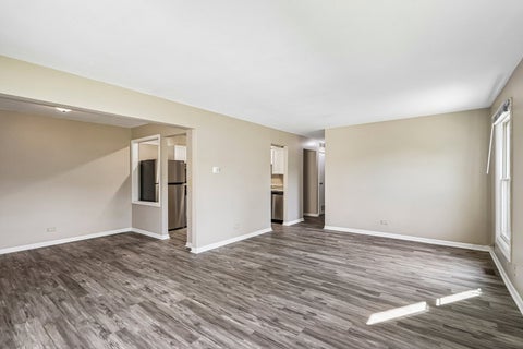 Tiny photo for 1760 BRISTOL Walk #B, Hoffman Estates, IL 60169 (MLS # 12773552)