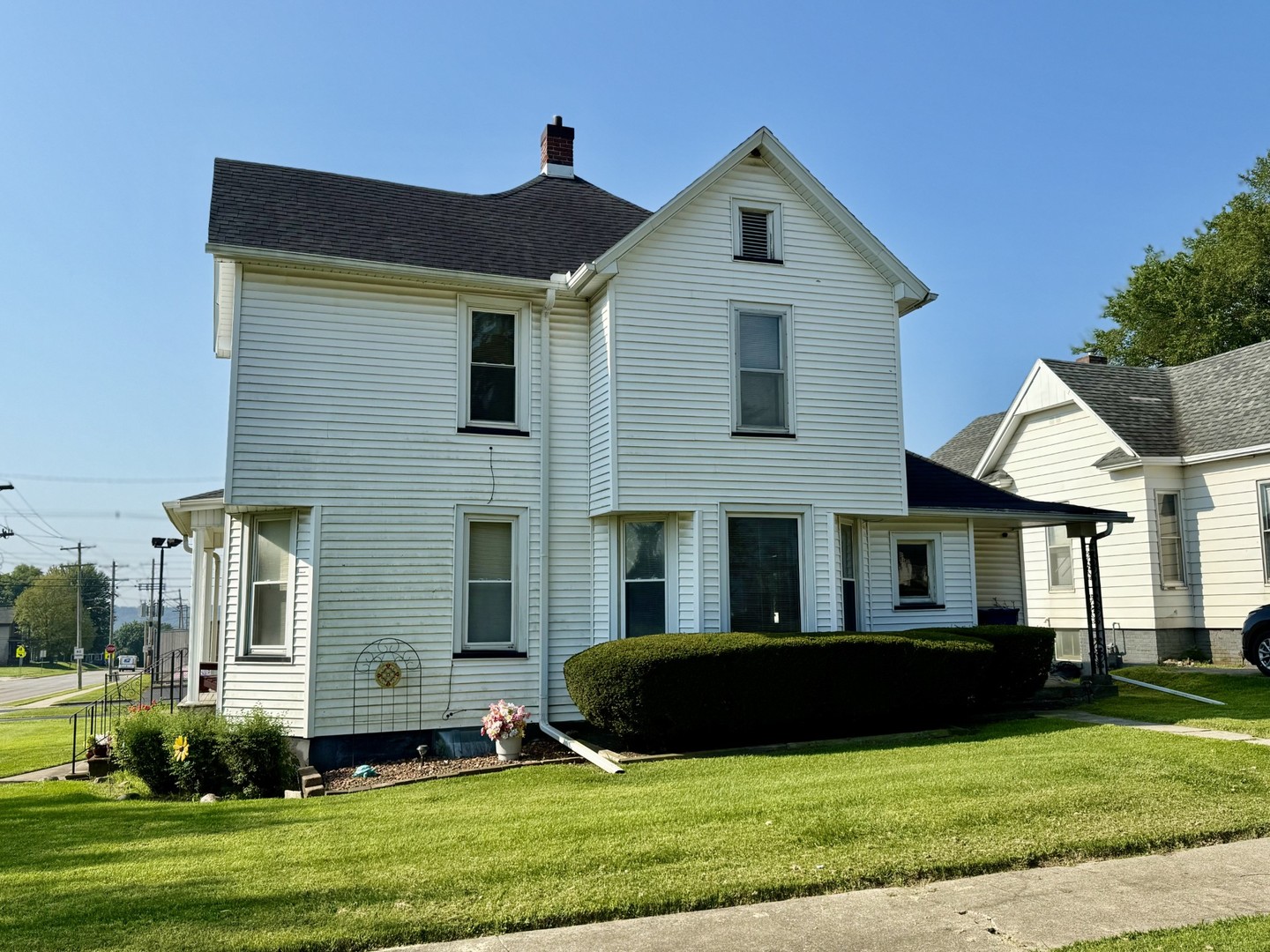 661 Creve Coeur Street