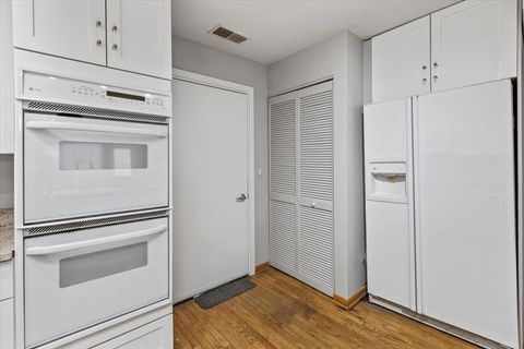 Tiny photo for 1812 S DEARBORN Street #43, Chicago, IL 60616 (MLS # 12559396)