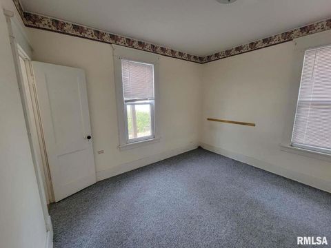 Tiny photo for 334 S LINCOLN Boulevard, Centralia, IL 62801 (MLS # EB460785)