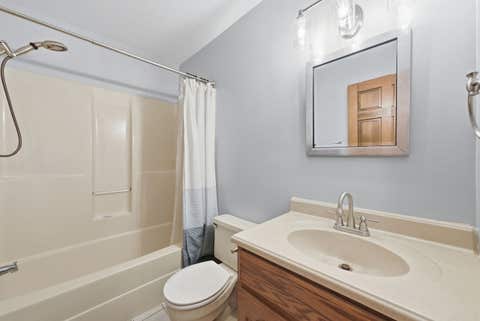 Tiny photo for 8 Woodside Avenue, Kankakee, IL 60901 (MLS # 12727080)