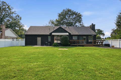 Tiny photo for 8 Woodside Avenue, Kankakee, IL 60901 (MLS # 12727080)