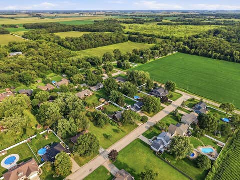 Tiny photo for 8 Woodside Avenue, Kankakee, IL 60901 (MLS # 12727080)