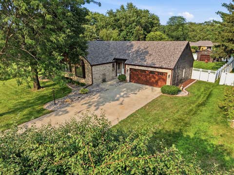 Tiny photo for 8 Woodside Avenue, Kankakee, IL 60901 (MLS # 12727080)