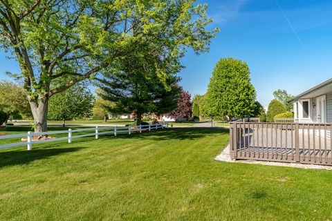 Tiny photo for 7460 Bermuda Drive, Rockford, IL 61108 (MLS # 12649306)