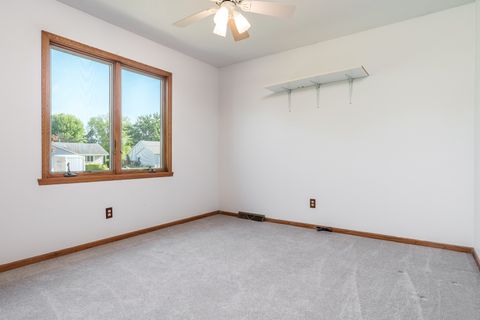 Tiny photo for 7460 Bermuda Drive, Rockford, IL 61108 (MLS # 12649306)