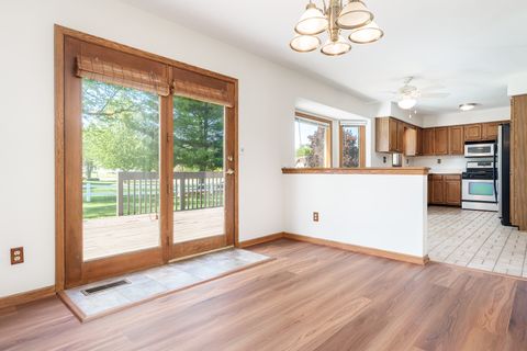Tiny photo for 7460 Bermuda Drive, Rockford, IL 61108 (MLS # 12649306)