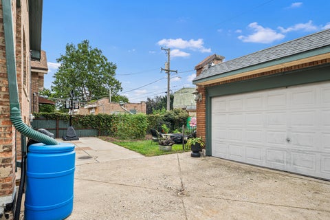 Tiny photo for 6858 Riverside Drive, Berwyn, IL 60402 (MLS # 12789572)