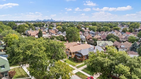 Tiny photo for 6858 Riverside Drive, Berwyn, IL 60402 (MLS # 12789572)