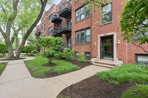 Photo of 5919 N Paulina Street #2W, Chicago, IL 60660 (MLS # 12694959)