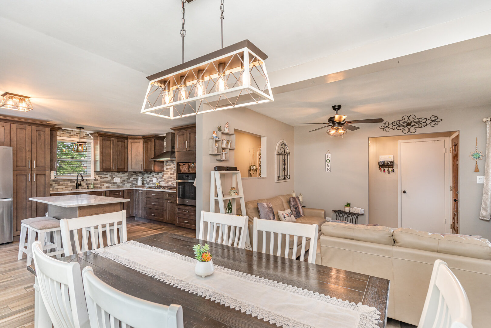 9049 Barberry Lane
