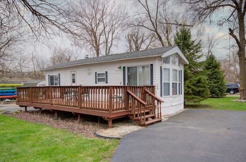 Tiny photo for 8 Bluegill Circle, Wilmington, IL 60481 (MLS # 12331289)