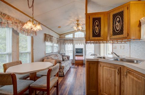 Tiny photo for 8 Bluegill Circle, Wilmington, IL 60481 (MLS # 12331289)