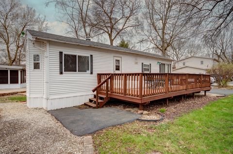 Tiny photo for 8 Bluegill Circle, Wilmington, IL 60481 (MLS # 12331289)