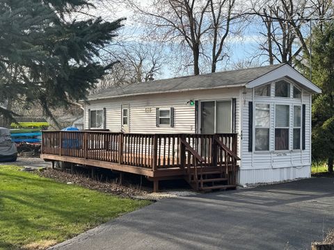 Tiny photo for 8 Bluegill Circle, Wilmington, IL 60481 (MLS # 12331289)
