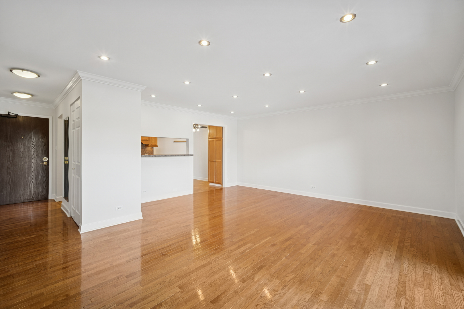 675 Grove Terrace 208