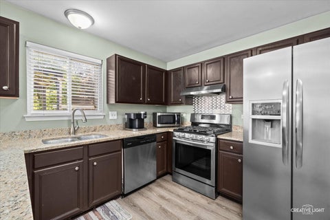 Tiny photo for 624 Jenna Drive, South Elgin, IL 60177 (MLS # 12770929)