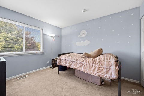 Tiny photo for 624 Jenna Drive, South Elgin, IL 60177 (MLS # 12770929)