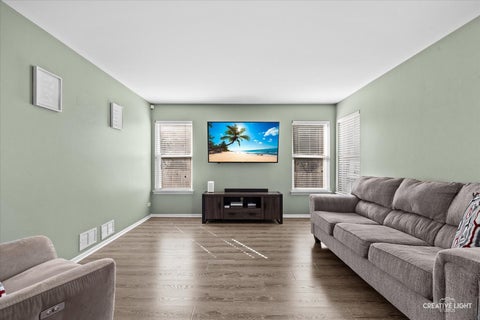 Tiny photo for 624 Jenna Drive, South Elgin, IL 60177 (MLS # 12770929)
