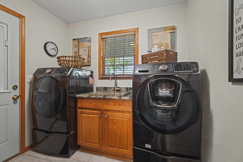 Tiny photo for 2909 Culver Court, Poplar Grove, IL 61065 (MLS # 12472171)