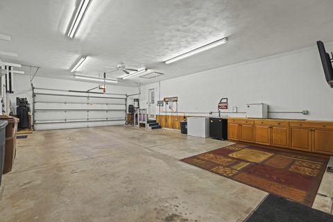 Tiny photo for 2909 Culver Court, Poplar Grove, IL 61065 (MLS # 12472171)