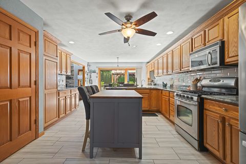 Tiny photo for 2909 Culver Court, Poplar Grove, IL 61065 (MLS # 12472171)