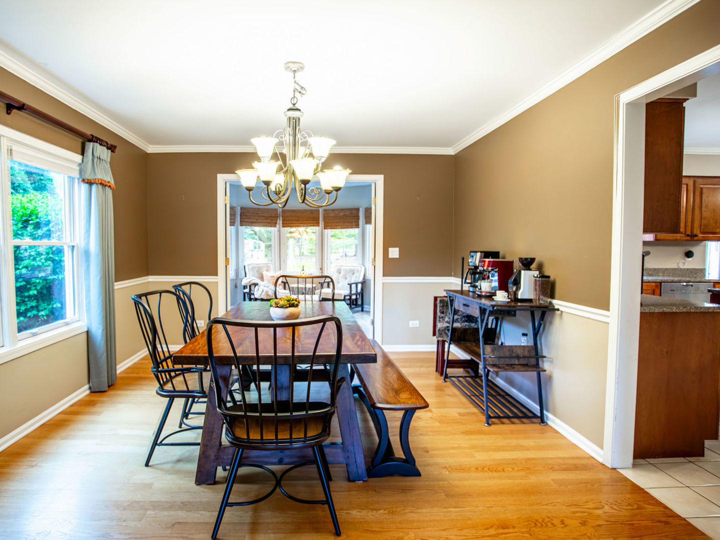 17945 W Pond Ridge Circle