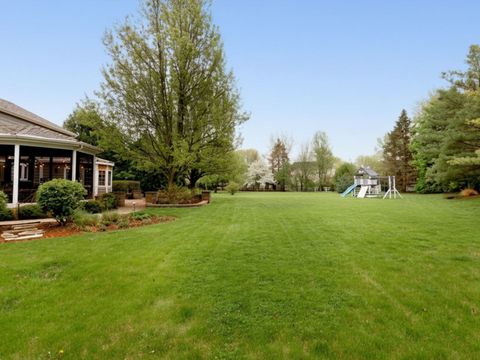 Tiny photo for 17945 W Pond Ridge Circle, Gurnee, IL 60031 (MLS # 12570472)