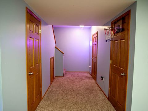 Tiny photo for 17945 W Pond Ridge Circle, Gurnee, IL 60031 (MLS # 12570472)