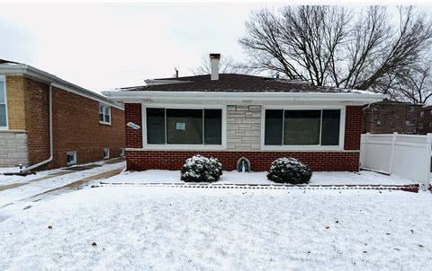 Tiny photo for 14024 S Saginaw Avenue, Burnham, IL 60633 (MLS # 12550532)