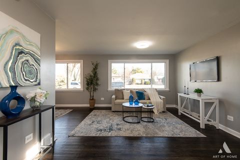 Tiny photo for 14024 S Saginaw Avenue, Burnham, IL 60633 (MLS # 12550532)