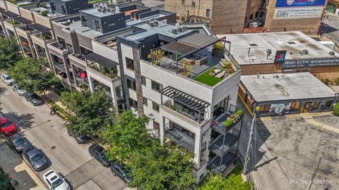Tiny photo for 1334 W WALTON Street #1W, Chicago, IL 60642 (MLS # 12758311)