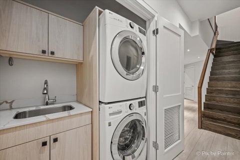 Tiny photo for 1334 W WALTON Street #1W, Chicago, IL 60642 (MLS # 12758311)