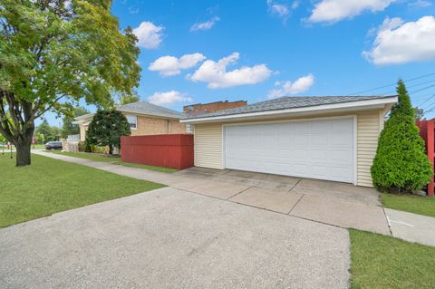 Tiny photo for 7400 W 61st Street, Summit, IL 60501 (MLS # 12463485)