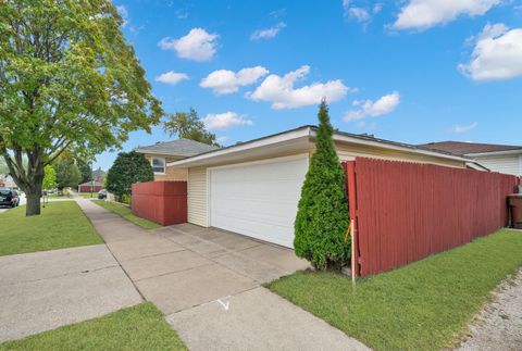 Tiny photo for 7400 W 61st Street, Summit, IL 60501 (MLS # 12463485)