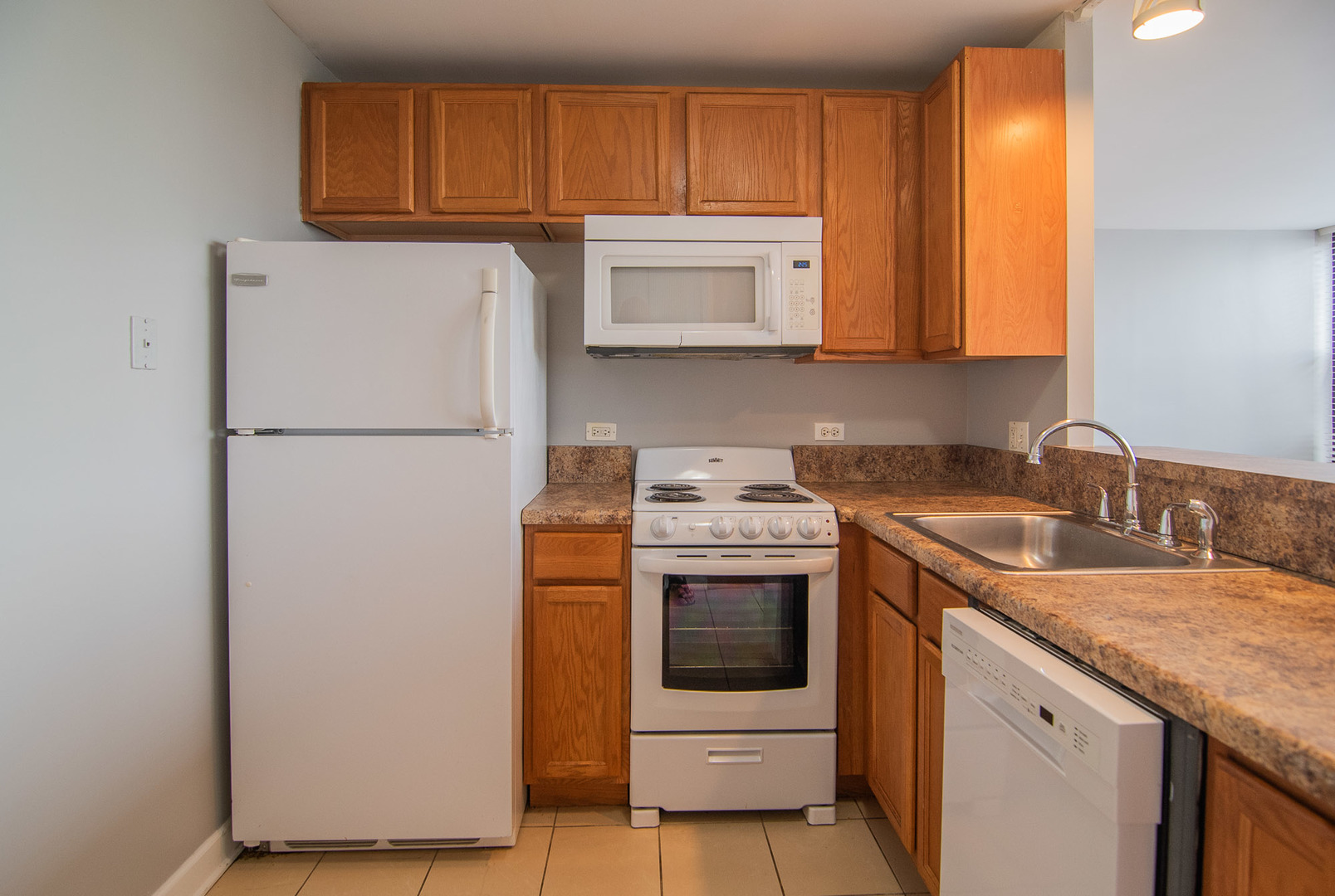 345 E Eastgate Place 505