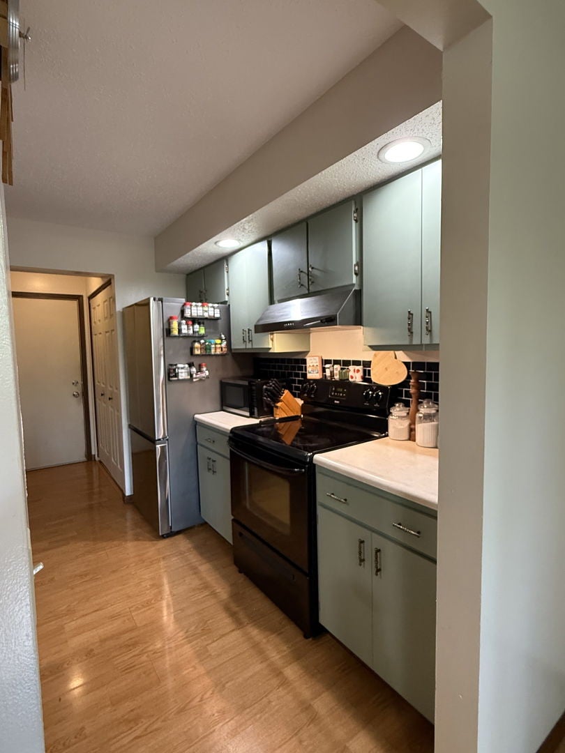 507 Clearwater Drive 1