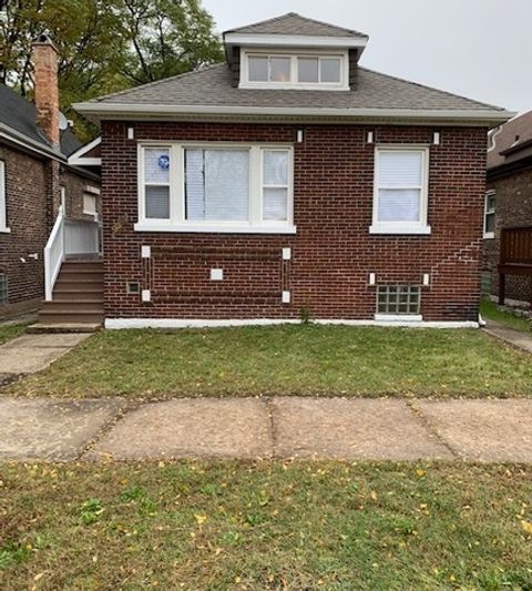 Photo of 9351 S Manistee Avenue, Chicago, IL 60617 (MLS # 12494036)