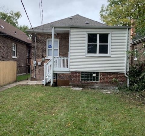Tiny photo for 9351 S Manistee Avenue, Chicago, IL 60617 (MLS # 12494036)
