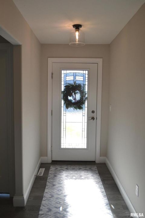 Tiny photo for 4605 BELLEVUE Drive, Springfield, IL 62711 (MLS # 12539116)