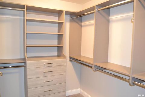 Tiny photo for 4605 BELLEVUE Drive, Springfield, IL 62711 (MLS # 12539116)