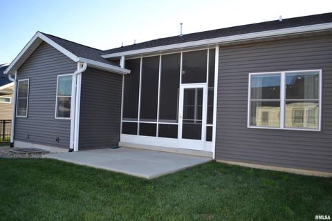 Tiny photo for 4605 BELLEVUE Drive, Springfield, IL 62711 (MLS # 12539116)