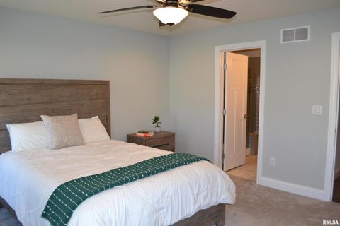 Tiny photo for 4605 BELLEVUE Drive, Springfield, IL 62711 (MLS # 12539116)