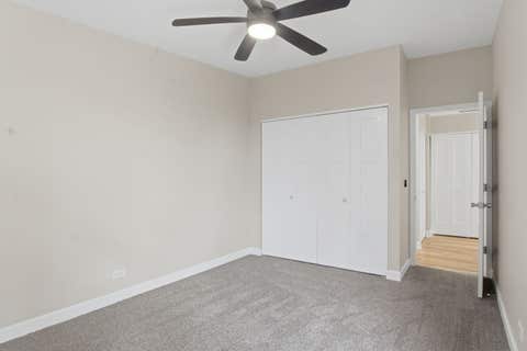 Tiny photo for 5500 Hillcrest Lane #4L, Lisle, IL 60532 (MLS # 12706358)
